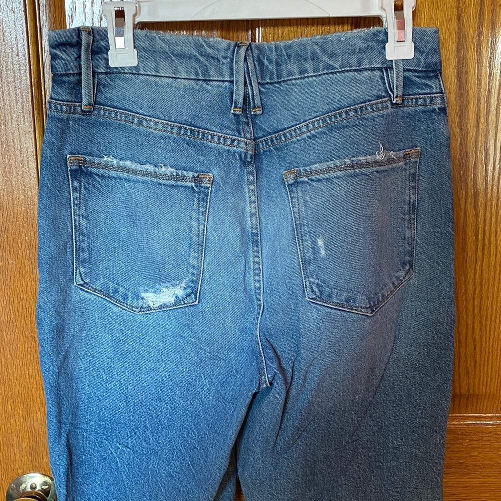 Good American Straight Leg Blue Jeans - Picture 7 of 7